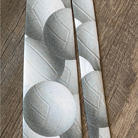 Mens volleyball tie - Picture 4 of 4